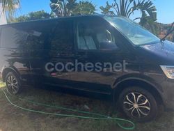 Negro Usado 2016 VW Caravelle Comfortline Monovolumen | 11.990 €