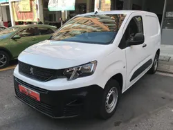 Blanco Usado 2021 Peugeot Partner S Monovolumen | 9900 € (Precio justo)