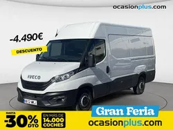 Blanco Usado 2023 Iveco Daily Berlina | 30.800 € (Buen precio)