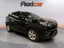 Negro Usado 2023 Ssangyong (KGM) Tivoli SUV | 13.490 € (Buen precio)