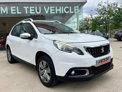 Blanco Usado 2017 Peugeot 2008 Style SUV | 10.900 € (Un poco caro)