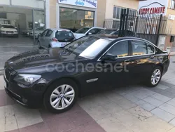 Azul Usado 2011 BMW 740 Berlina | 17.900 €