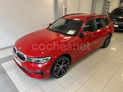 Rojo Usado 2020 BMW 320 Familiar | 24.500 € (Un poco caro)