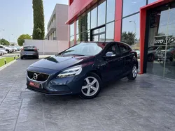 Azul Usado 2018 Volvo V40 Momentum Familiar | 14.500 € (Precio justo)