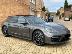 Gris / plata Usado 2018 Porsche Panamera 4S Sport Turismo Berlina | 59.999 €