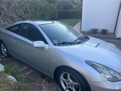 Gris / plata Usado 2001 Toyota Celica Coupe | 2500 €