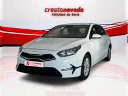 Usado 2023 Kia Ceed | 18.205 € (Precio justo)