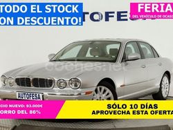 Gris / plata Usado 2003 Jaguar XJ8 Berlina | 12.950 €