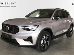 Gris Nuevo 2025 Volvo XC40 Plus SUV | 37.700 € (Super precio)