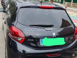 Azul Usado 2017 Peugeot 208 Access Utilitario | 5900 € (Super precio)