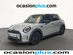 Gris plata Usado 2024 Mini Cooper Utilitario | 25.182 € (Caro)