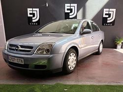 Gris Usado 2003 Opel Vectra Essentia Berlina | 4590 € (Un poco caro)