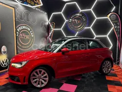Rojo Usado 2013 Audi A1 Ambition Utilitario | 13.990 € (Precio justo)