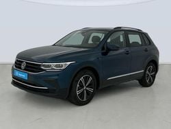 Azul Usado 2024 VW Tiguan Life SUV | 29.490 € (Buen precio)