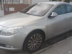 Gris / plata Usado 2009 Opel Insignia Cosmo Berlina | 3900 € (Buen precio)