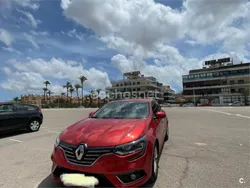 Granate Usado 2016 Renault Mégane III Zen Berlina | 9000 € (Precio justo)