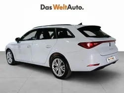 Blanco Usado 2024 Seat Leon ST Style Familiar | 23.690 € (Precio justo)