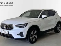 Todoterreno Usado 2023 Volvo XC40 Core SUV | 35.400 € (Un poco caro)