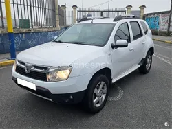 Blanco Usado 2012 Dacia Duster Lauréate SUV | 6900 € (Precio justo)