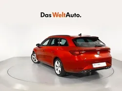 Rojo Usado 2025 Seat Leon ST FR Familiar | 31.500 €
