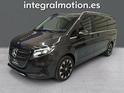 Usado 2024 Mercedes V250 Avantgarde Monovolumen | 76.714 €
