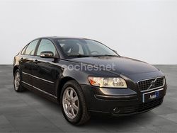 Gris / plata Usado 2010 Volvo S40 Kinetic Berlina | 6999 € (Caro)