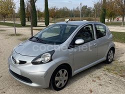 Gris / plata Usado 2008 Toyota Aygo Utilitario | 5800 € (Precio justo)
