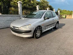 Gris / plata Usado 2000 Peugeot 206 Berlina | 2500 € (Caro)