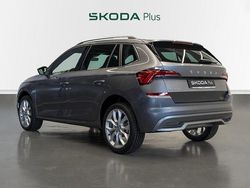 Gris Usado 2023 Skoda Kamiq Sport SUV | 21.500 € (Precio justo)