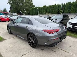 Gris / plata Usado 2020 Mercedes CLA200 Berlina | 31.900 € (Precio justo)