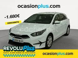 Blanco Usado 2023 Kia Ceed Berlina | 18.490 € (Precio justo)
