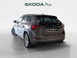 Gris Usado 2024 Skoda Scala Selection Utilitario | 18.500 € (Precio justo)