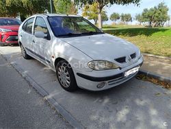 Blanco Usado 2001 Renault Mégane Authentique Berlina | 1350 € (Precio justo)
