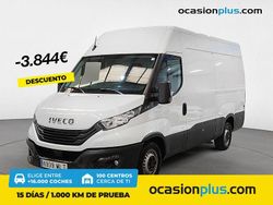 Blanco Usado 2023 Iveco Daily Berlina | 27.990 € (Precio justo)