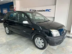 Negro Usado 2003 Ford Fusion Trend Monovolumen | 2650 € (Precio justo)