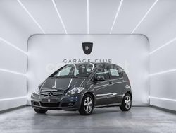 Gris / plata Usado 2012 Mercedes A160 Avantgarde Monovolumen | 7699 €