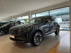 Azul Nuevo 2025 Volvo XC90 Plus SUV | 83.300 €