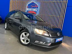 Gris / plata Usado 2012 VW Passat Familiar | 8900 € (Precio justo)