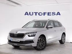 Gris plata Usado 2021 Skoda Kamiq Sport SUV | 19.250 € (Precio justo)