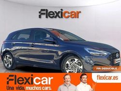Azul Usado 2024 Hyundai i30 Berlina | 19.990 € (Precio justo)