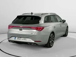 Gris Usado 2021 Seat Leon FR Familiar | 19.699 € (Un poco caro)