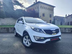Blanco Usado 2011 Kia Sportage SUV | 8999 € (Precio justo)