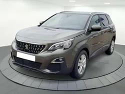 Gris Usado 2020 Peugeot 5008 Active Monovolumen | 17.490 € (Super precio)