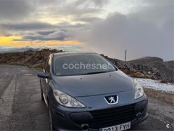 Azul Usado 2007 Peugeot 307 Berlina | 2300 €