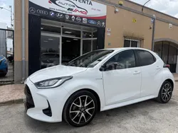 Blanco Usado 2020 Toyota Yaris Hybrid Edition Berlina | 18.500 € (Buen precio)