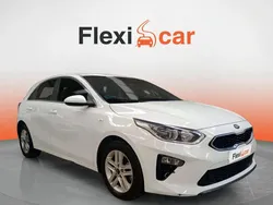 Blanco Usado 2021 Kia Ceed Berlina | 12.490 € (Super precio)