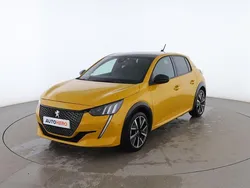 Amarillo Usado 2022 Peugeot 208 GT Utilitario | 13.399 € (Precio justo)