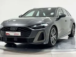 Gris Usado 2024 Audi A5 Coupe | 59.990 €