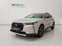 Gris claro Usado 2022 DS Automobiles DS4 Crossback Rivoli SUV | 25.900 €