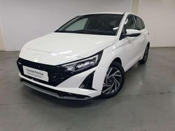 Blanco Usado 2024 Hyundai i20 Utilitario | 17.200 € (Precio justo)